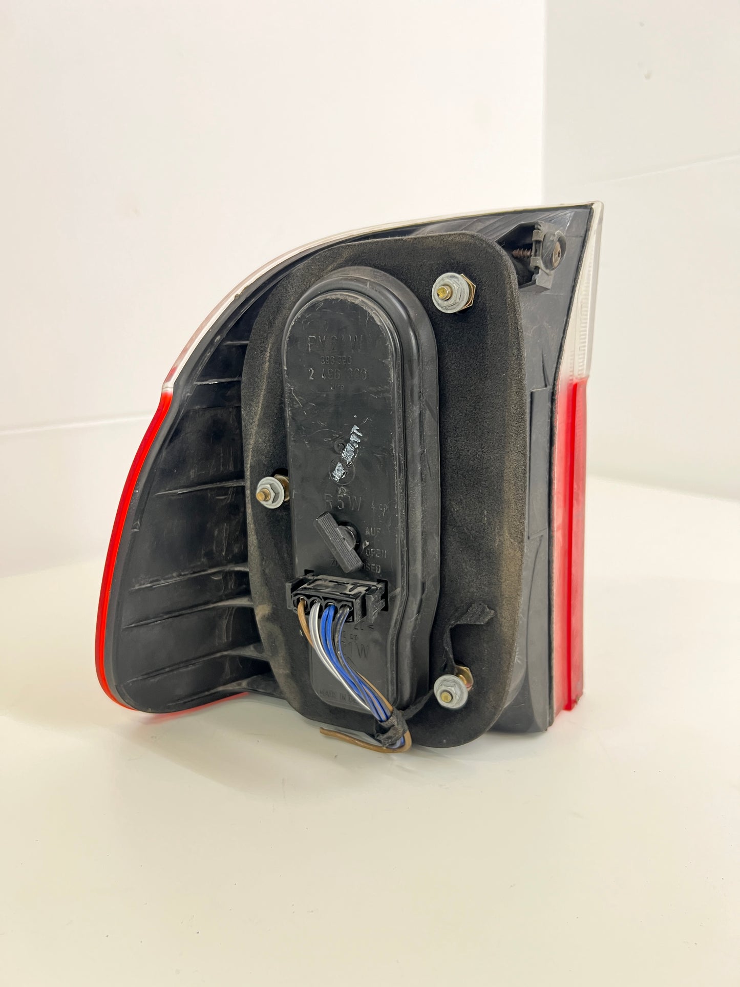 Bmw 5 Series E39 - Rear Light