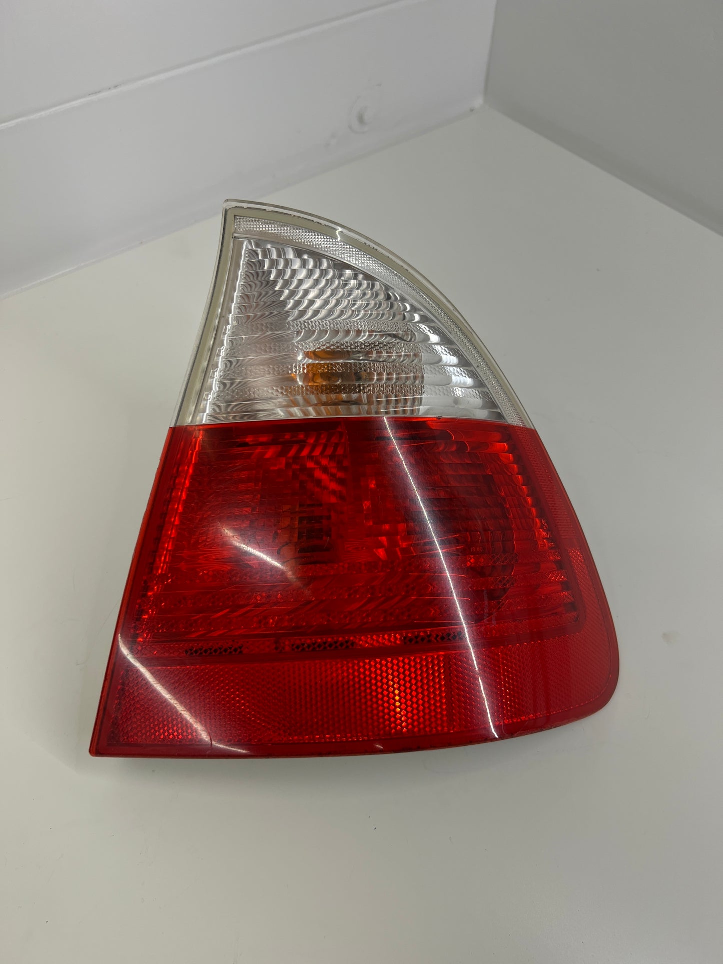 Bmw 3 Series E46 - Rear Light