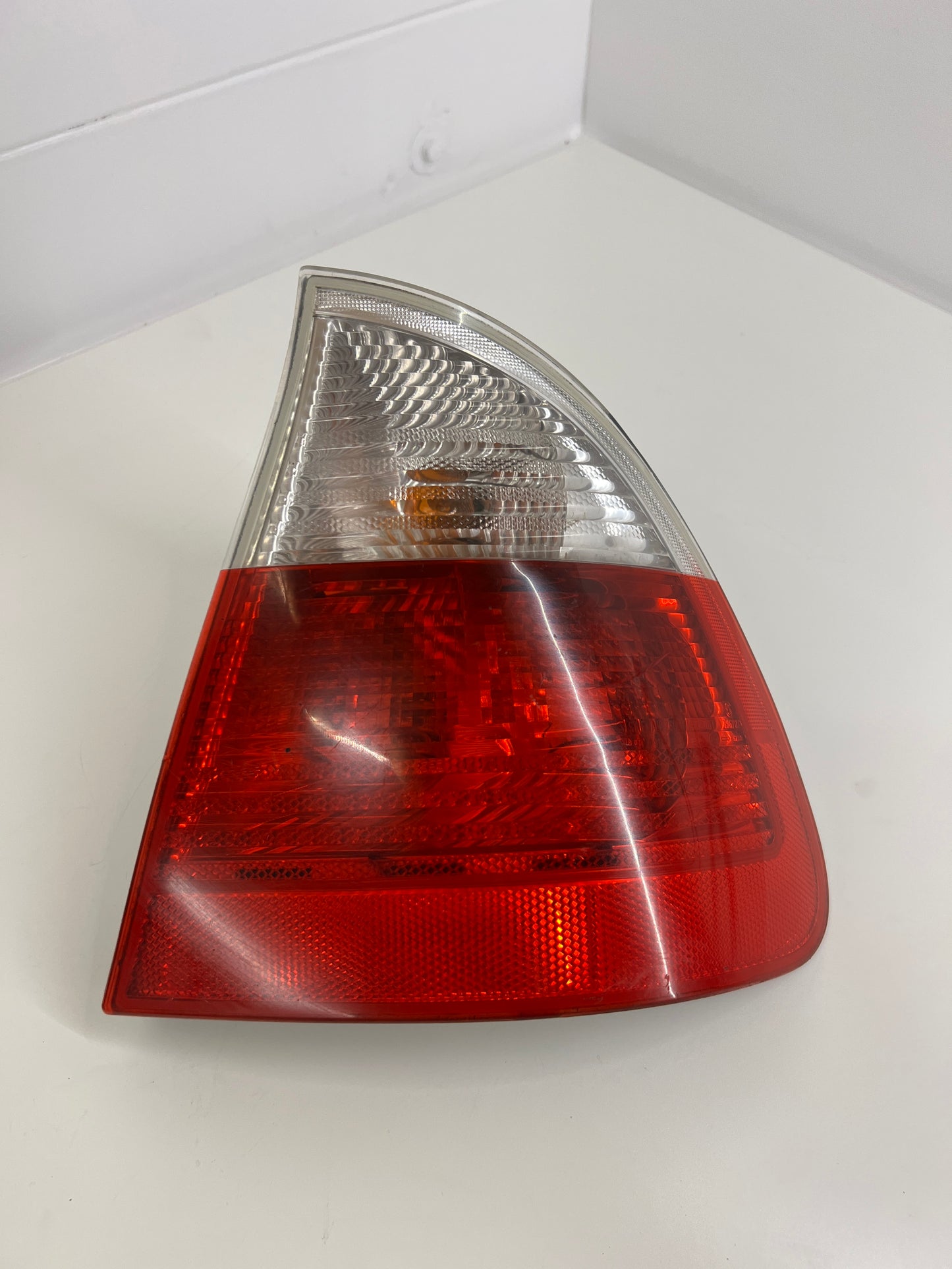 Bmw 3 Series E46 - Rear Light