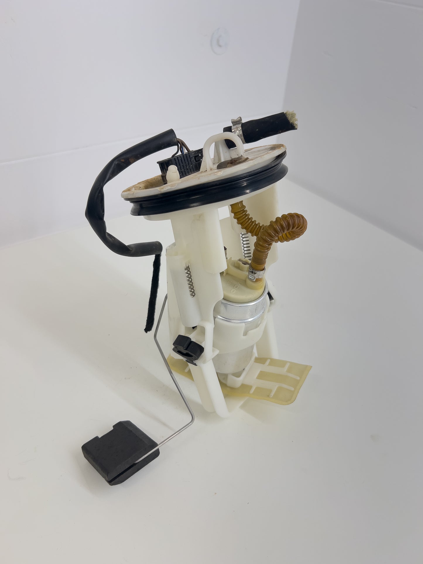 Bmw 3 Series E46 - Fuel Pump Unit