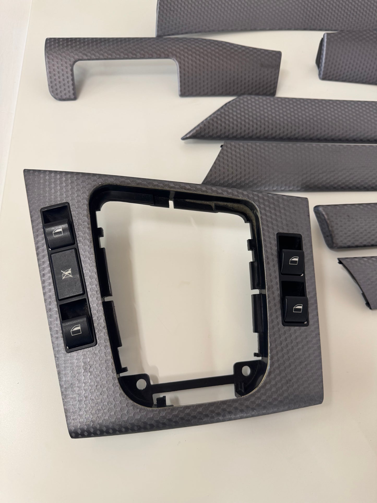 Bmw 3 Series E46 - M Sport Silver Cube Trim Set