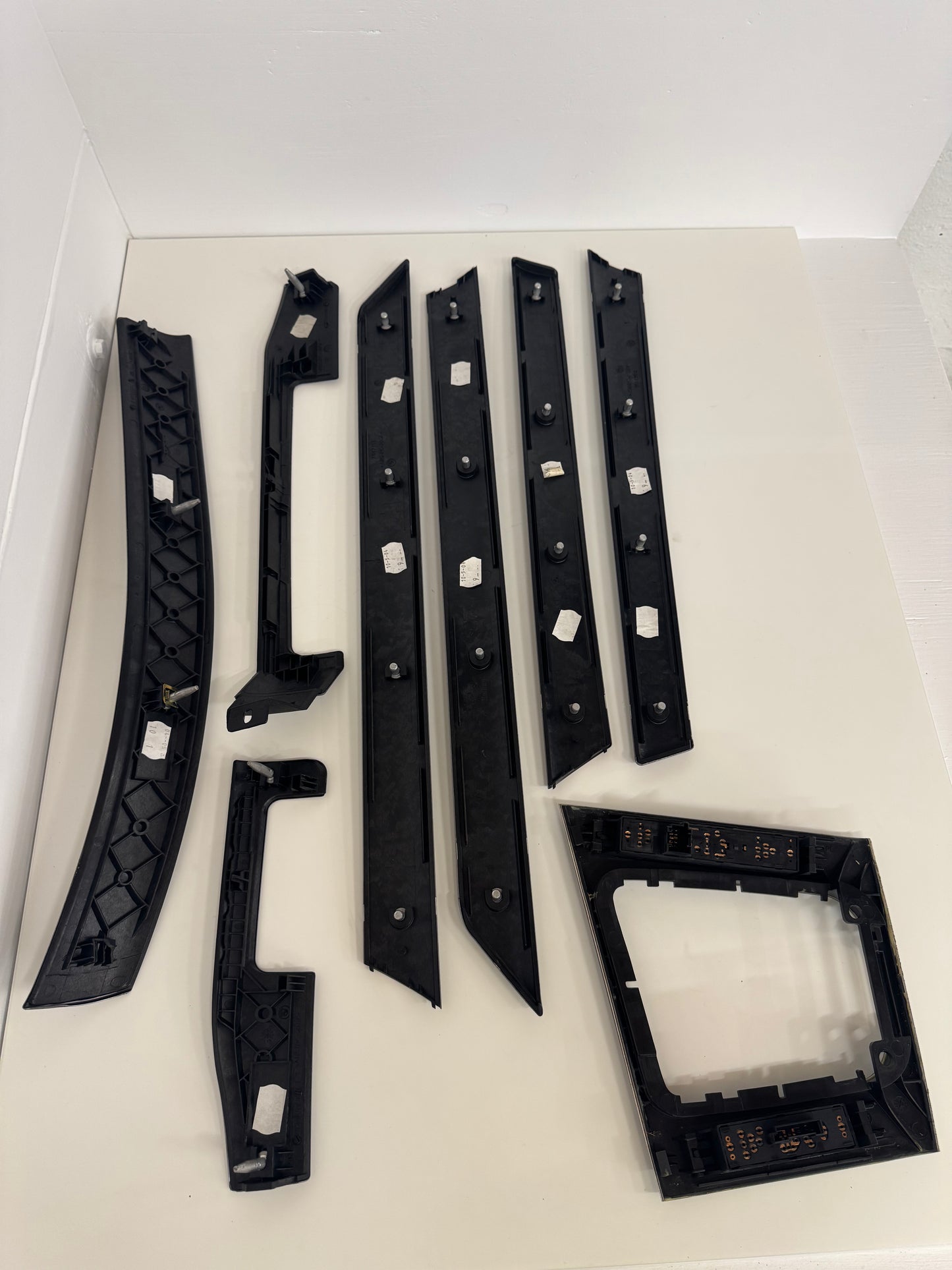 Bmw 3 Series E46 - M Sport Silver Cube Trim Set