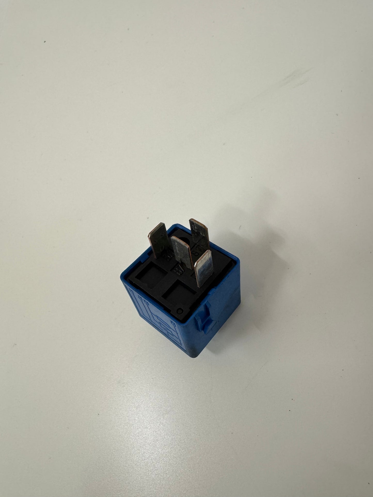 Bmw 3 Series E46 - Relay