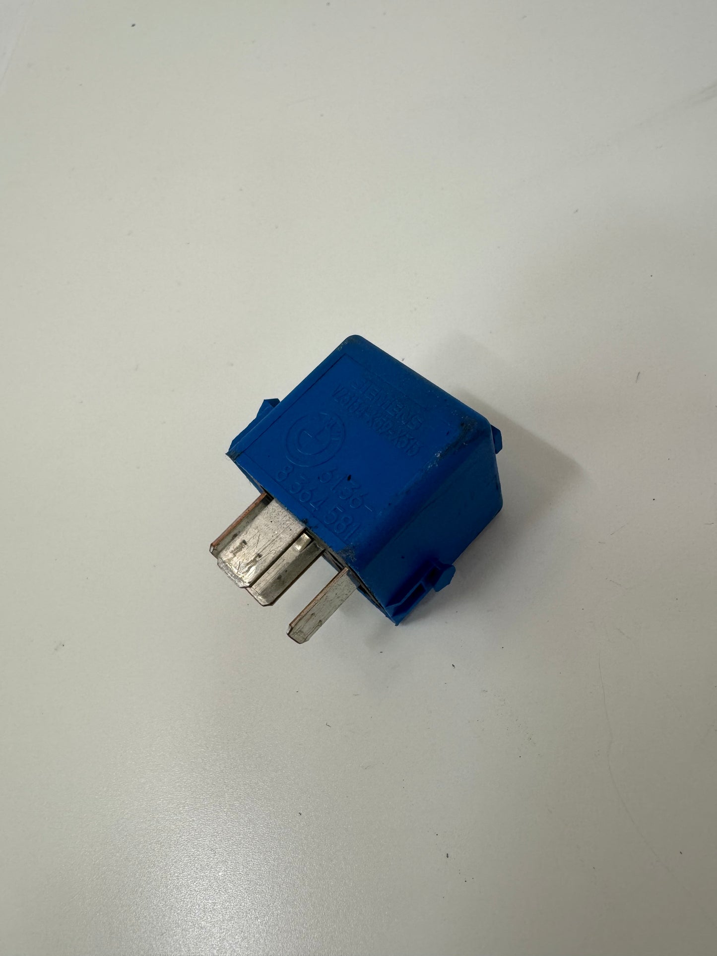 Bmw 3 Series E46 - Relay