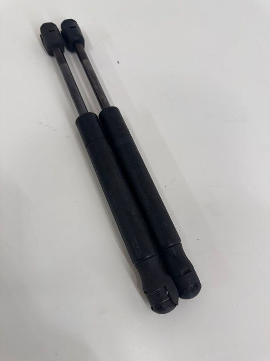 Mazda RX8 -  Gas Struts