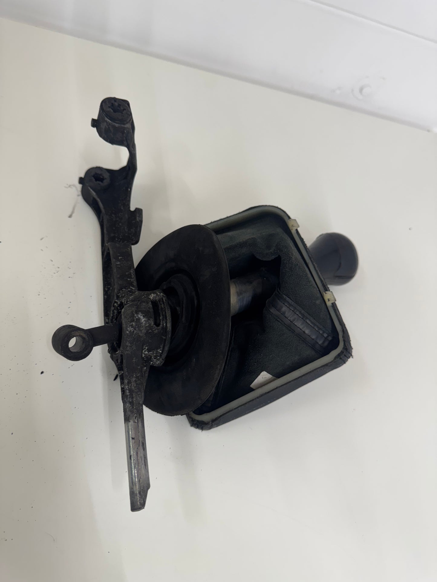 Bmw 3 Series E46 - Gearbox linkage