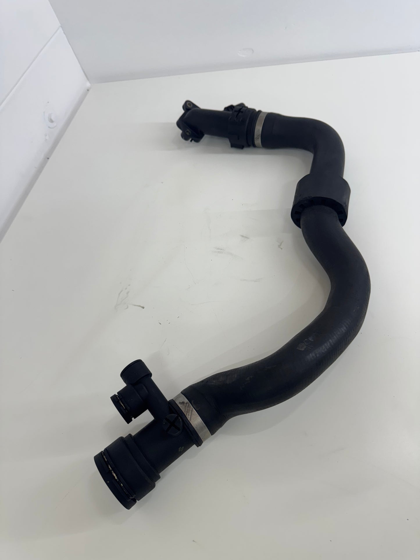 Bmw 3 Series E46 - Coolant Pipe