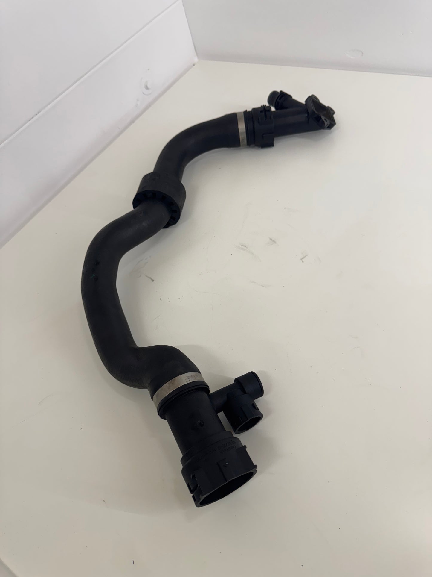 Bmw 3 Series E46 - Coolant Pipe